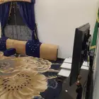 للبيع مجلس مستخدم نظيف 4في 5 مع الستائر على السوم