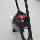 مكنسة كهربائيه