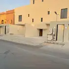 دور ارضي بحي السويدي الغربي للبيع