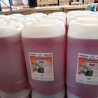 مزيل شحوم للسيارات