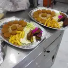 معلم فلافل وطاوله وحمص المدينه المنورة