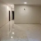 للإيجار شقه واسعه في حي الصواري ابحر الشمالية