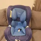 كرسي سيارة للأطفال