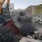 بوكلين لهدم العماير والمباني السكنيه القديمه مقابل السكراب