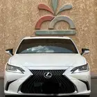 2021 ES300 لكزس