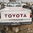 يوجد لدينا قطع غيار هايلوكس موديل 93