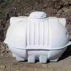 خزان أو حنفية ماء للبيع 1000 لتر