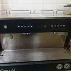 مكينه قهوه شبه جديد استخدام شي بسيط جدأ