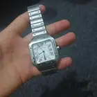 ساعه للبيع
