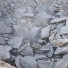 حجر صغير ممتاز. قريب محطة الريان