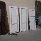 ابواب خشب يوجد جميع انواع الخشب ابواب المنيوم