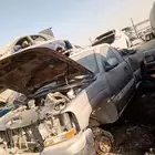 يوجد لدينا قطع غيار مع فندر نيسان من 2003 الى 2005