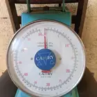 ميزان للبيع نظيف جدا