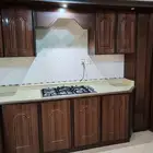مطبخ فاخر مع الأجهزة