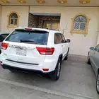 جيب جراند شيروكي مديل 2013