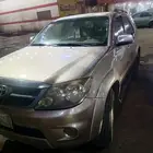 عندي جيب فورتشنر 2008 جير عادي ابغاء بدل هيلكس