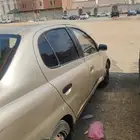 سياره تايوتا ايكو 2005