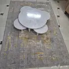 سجاده وطاولات ارضيه.
