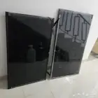 شاشتين يوجد بها كسر في الشاشه فقط