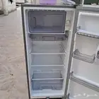 ثلاجة 10 قدم استعمال نظيف جدا جدا ... المطلوب 500 ريال..