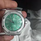 ساعه للبيع