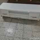طاولات للبيع