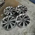 طقم جنوط توسان اصلي وكاله مقاس 18