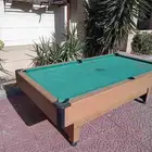 طاولة بلياردو بحالة جيدة