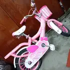 سيكل بناتي شبه الجديد