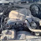 يوجد سياره فورد موديل 2000 تشليح قير ومكينه شرط