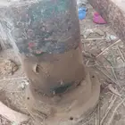 يوجد معانا طرمبة كبراري اطالي الصنع وتسع مواسير مع الطارة