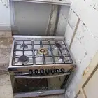 غاز 5 عيون للبيع نضيف شرط