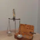 ميزان ذهب خشبي قديم (ميزان أمريكي)