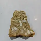 حجر على شكل خريطة المملكة العربية السعودية