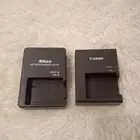 شاحن كاميرا Nikon . Canon