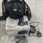 كاميرا كانون EOS 600D شبه جديده استخدام نظيف بكامل اغراضها