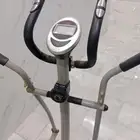 للبيع دراجه رياضيه مستخدمه ونظيفه