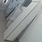 خزانه كامله باللون الأبيض مستخدمه لكن بجوده جيده