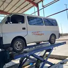 باص 2002 لايشتكي من شي مغير مقصات وادرعه فحص منهي المكان بيش