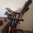 سير مشي شبه الجديد