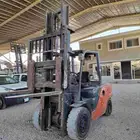 رافعه شوكيه مديل 2015 تايوتا 5طن