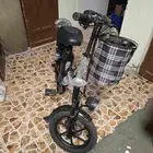 دراجه سكوتر كهربائي
