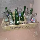 علب ببسي مشكله قزاز قديمه اللي فالصوره