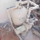 فني مسابح فك وتركيب جميع مايخص برك السباحه