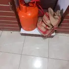 بتجاز 2 عين معاهو أسطوانة غاز كامله بملحقاتها والغاز هديه