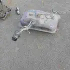 قطع غيار هايلوكس 2000 و 2002 و 2005