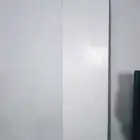 رف ايكيا نضيف لم يستخدم كثير واحد ابيض وثاني أسود