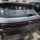 يوجد جميع انواع المكاين السيارات الصينيه