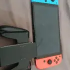 نيتندو سويتش اوليد جديد ماله 3 شهور مافي ما عدا الجويكون كسر