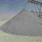بحص ابيض ورمل احمر وابيض وصبيز واسفلت وبطحا
